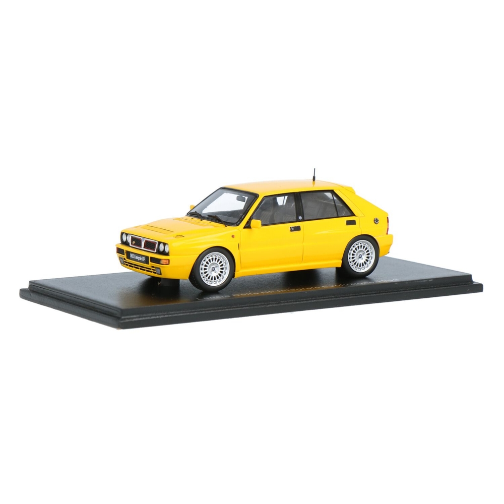 Miniature Spark 1/43 Lancia Delta HF Integrale Evoluzione 1993 - Jaune (Réf S8993)