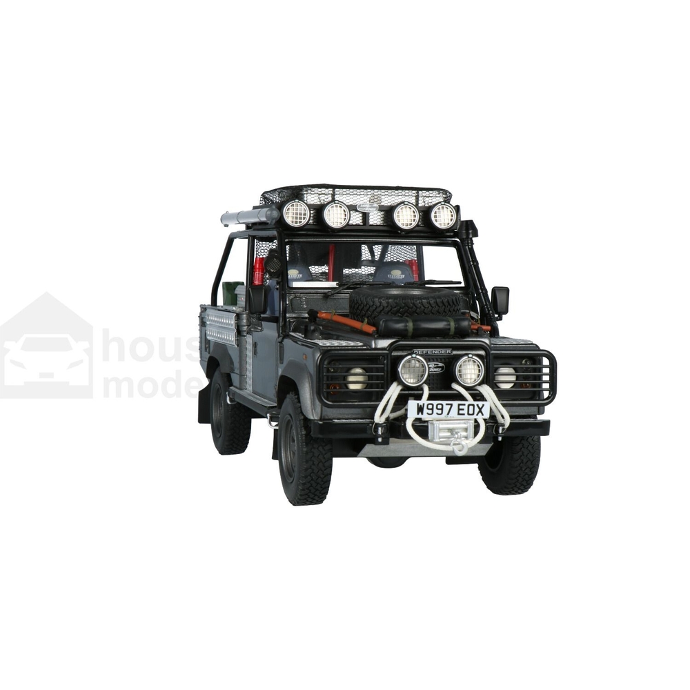 Land Rover Defender Movie Edition | House of Modelcars