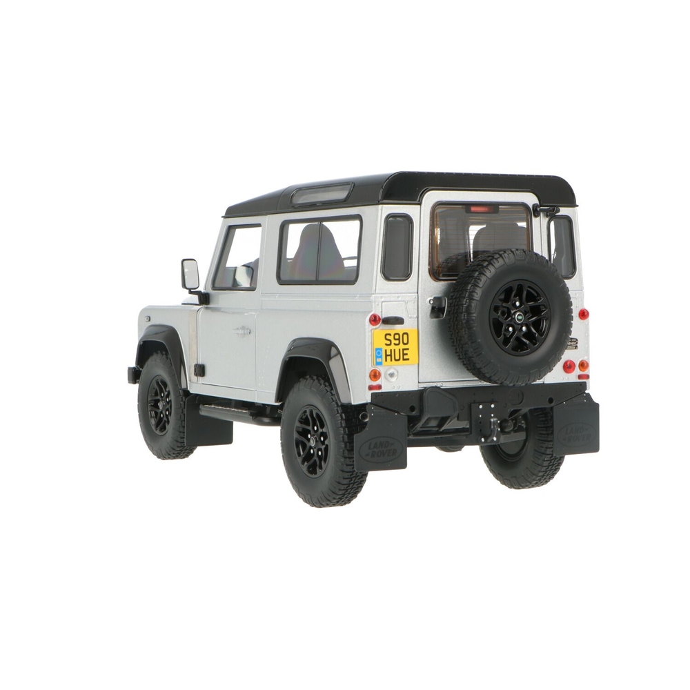 Land Rover Defender 90 