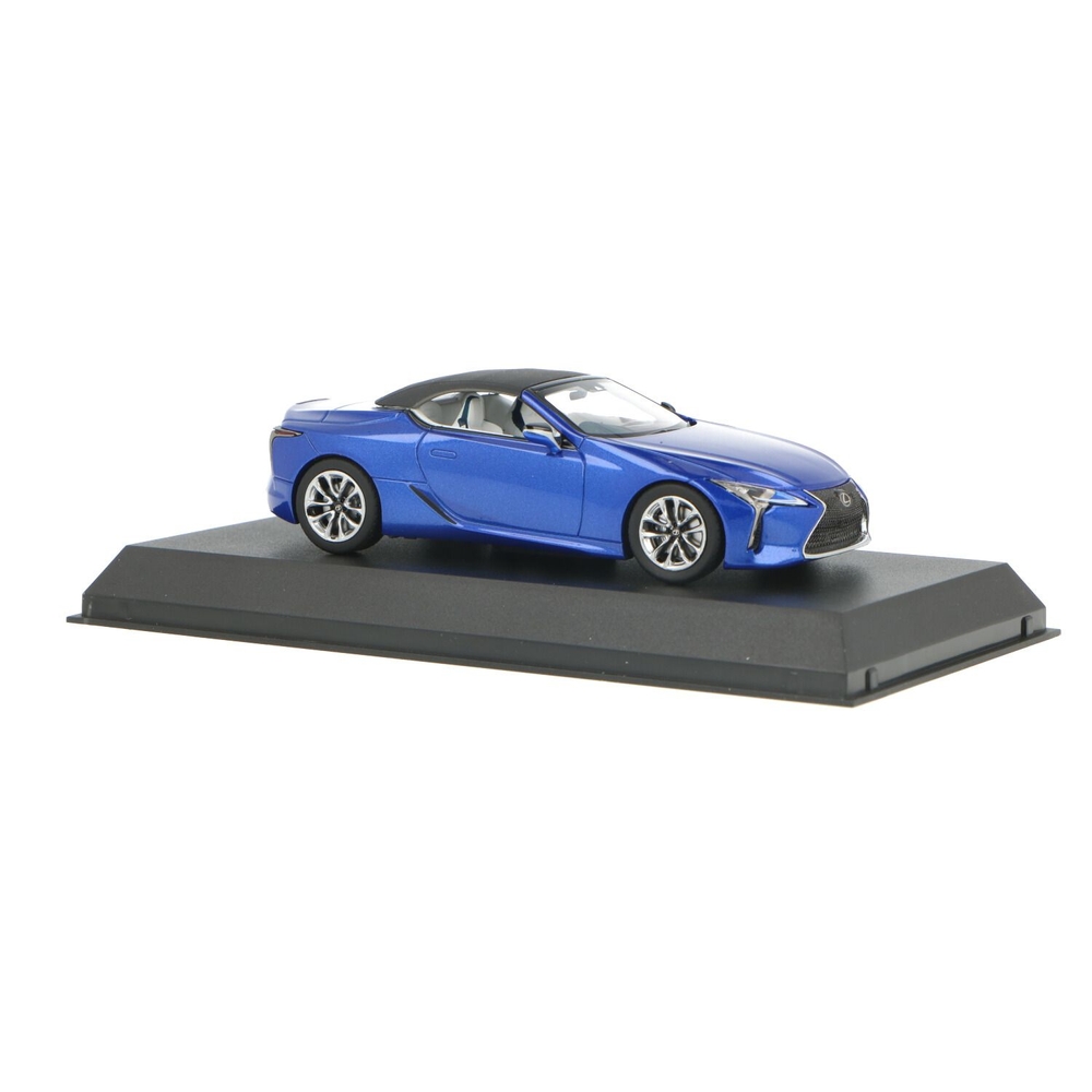 lexus4656172.jpg