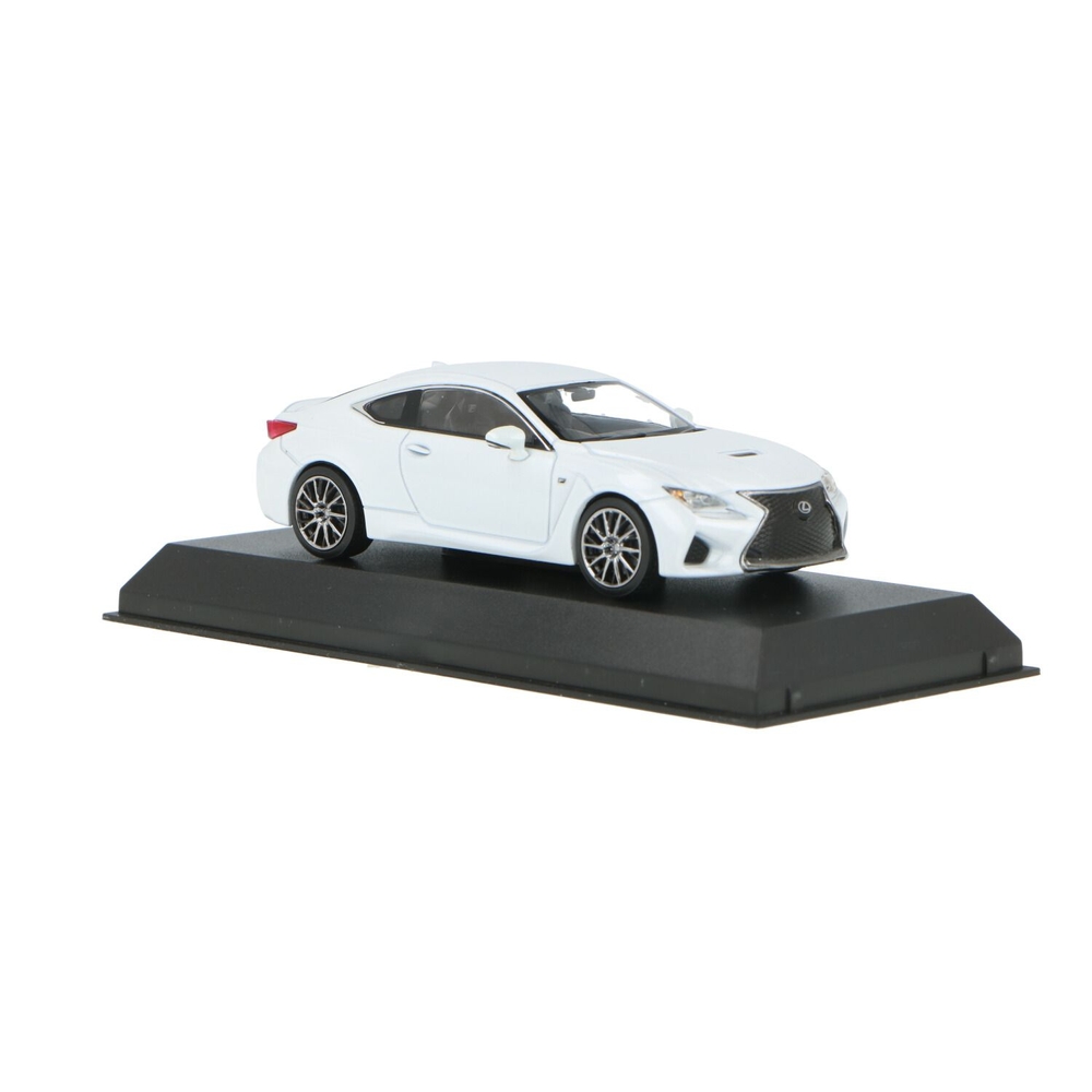 lexus5008143.jpg
