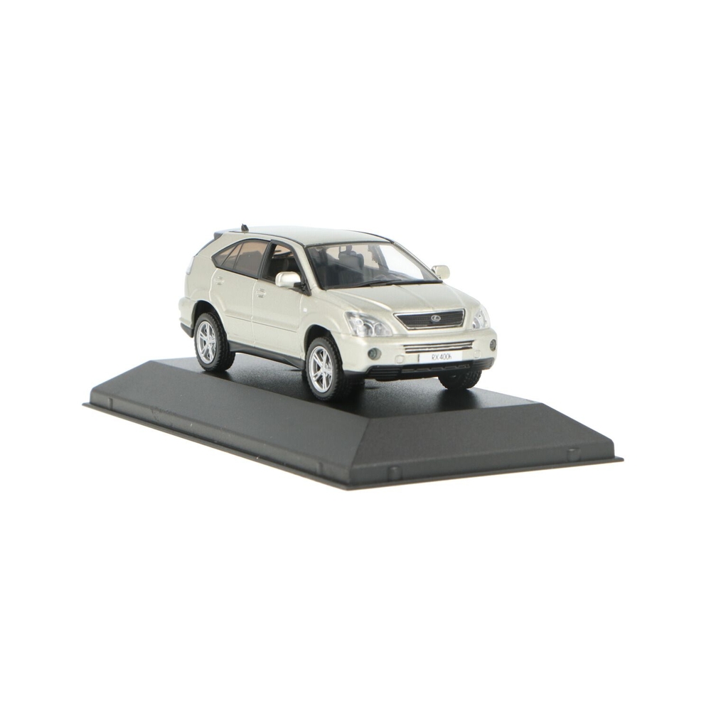 lexus5030791.jpg