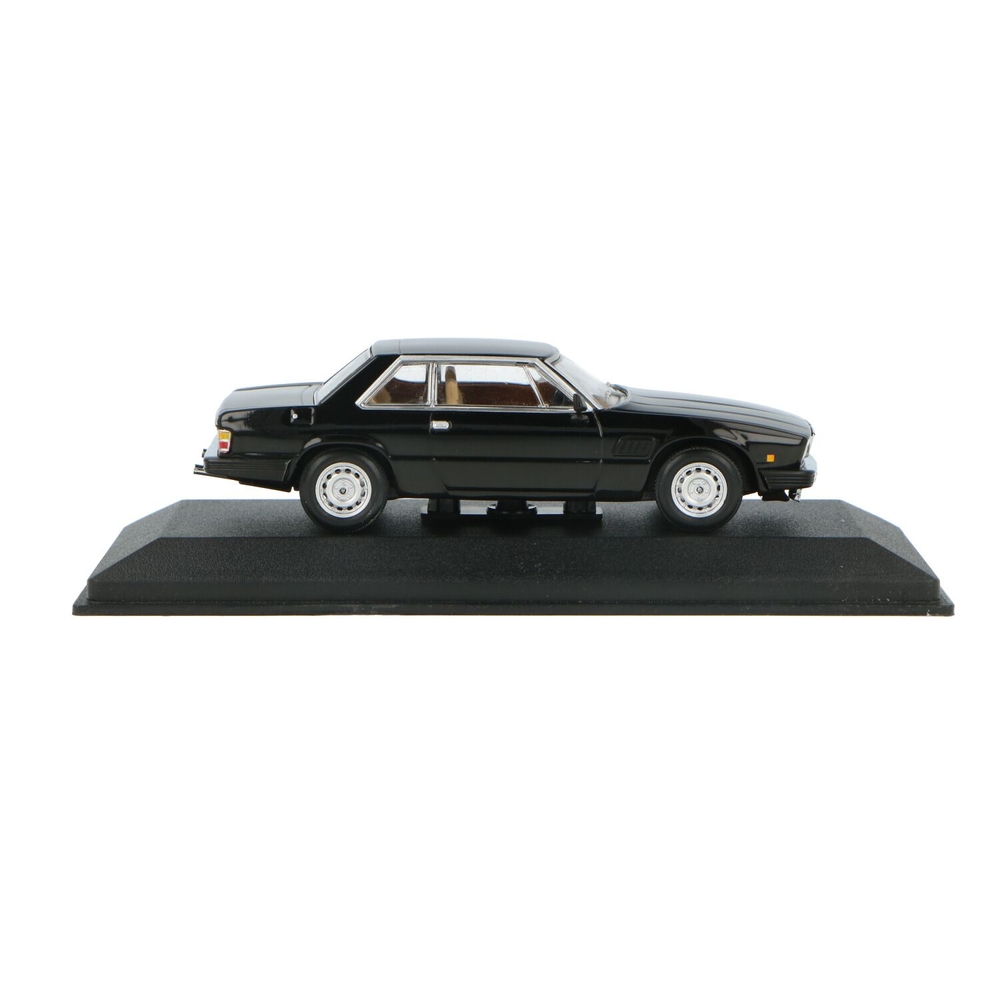Maserati Kyalami 1/43ミニカー Maserati 1/43 マセラティ純正