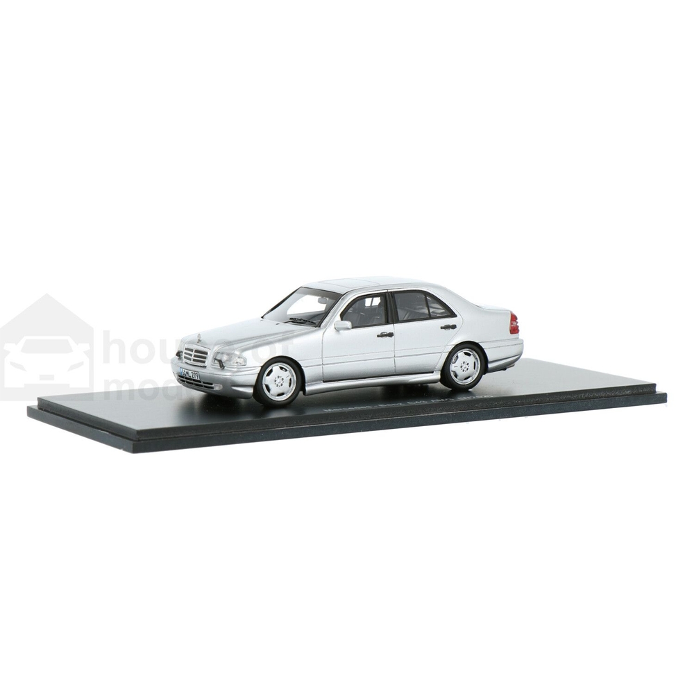 mercedes-benz-amg-c433183974.jpg