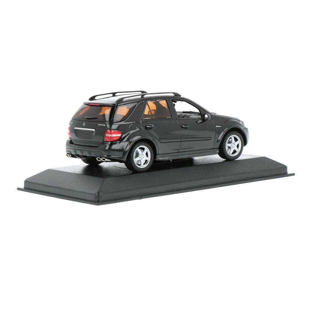 ミニカー MINICHAMPS Mercedes-Benz ML63 AMG Mercedes-Benz ML63 AMG | House of Modelcars