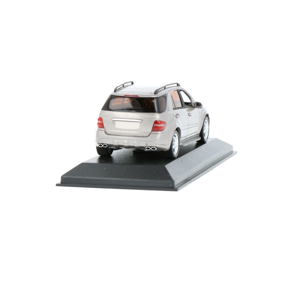 Mercedes-Benz ML63 AMG | House of Modelcars
