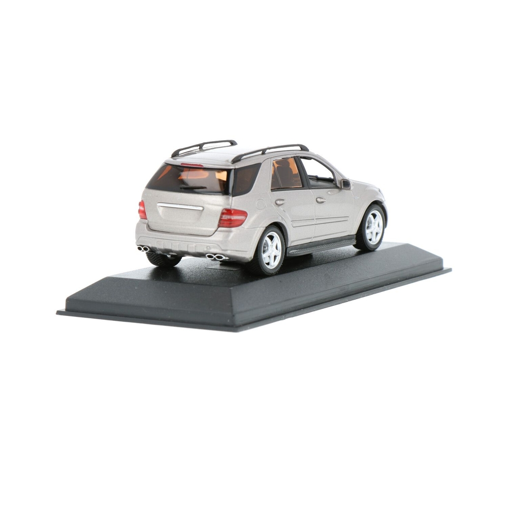 Mercedes-Benz ML63 AMG | House of Modelcars