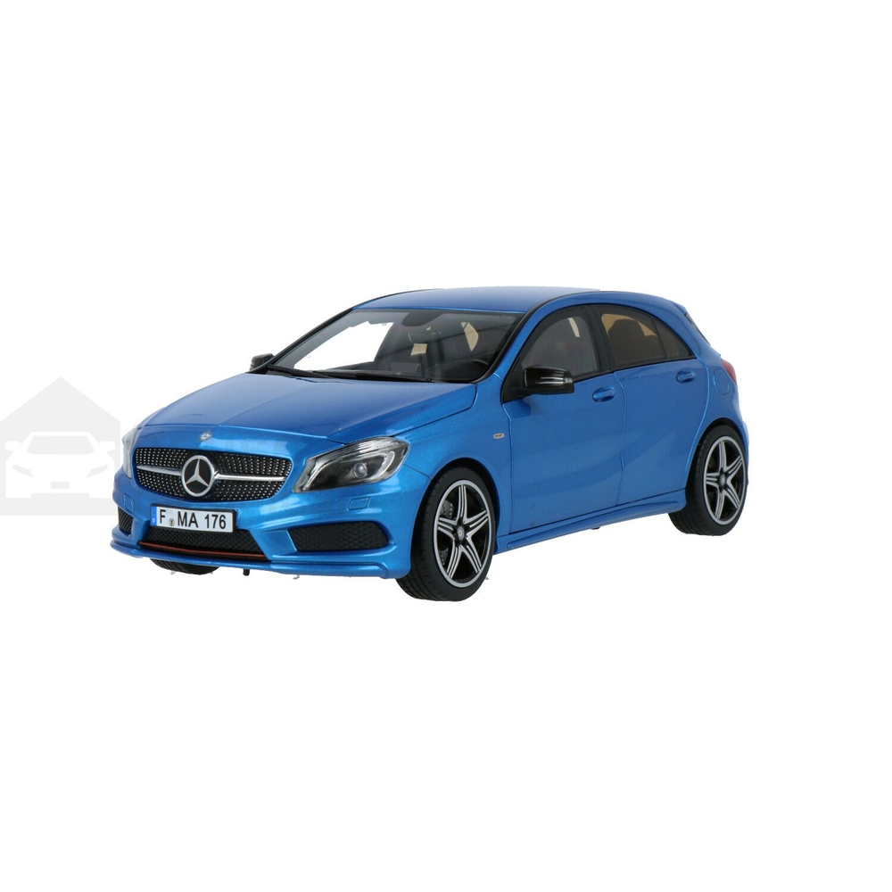 1/18　ベンツ　Aクラス　W176 A250 スポーツ　ミニカー　ブルー Mercedes-Benz A 250 Sport | House of Modelcars