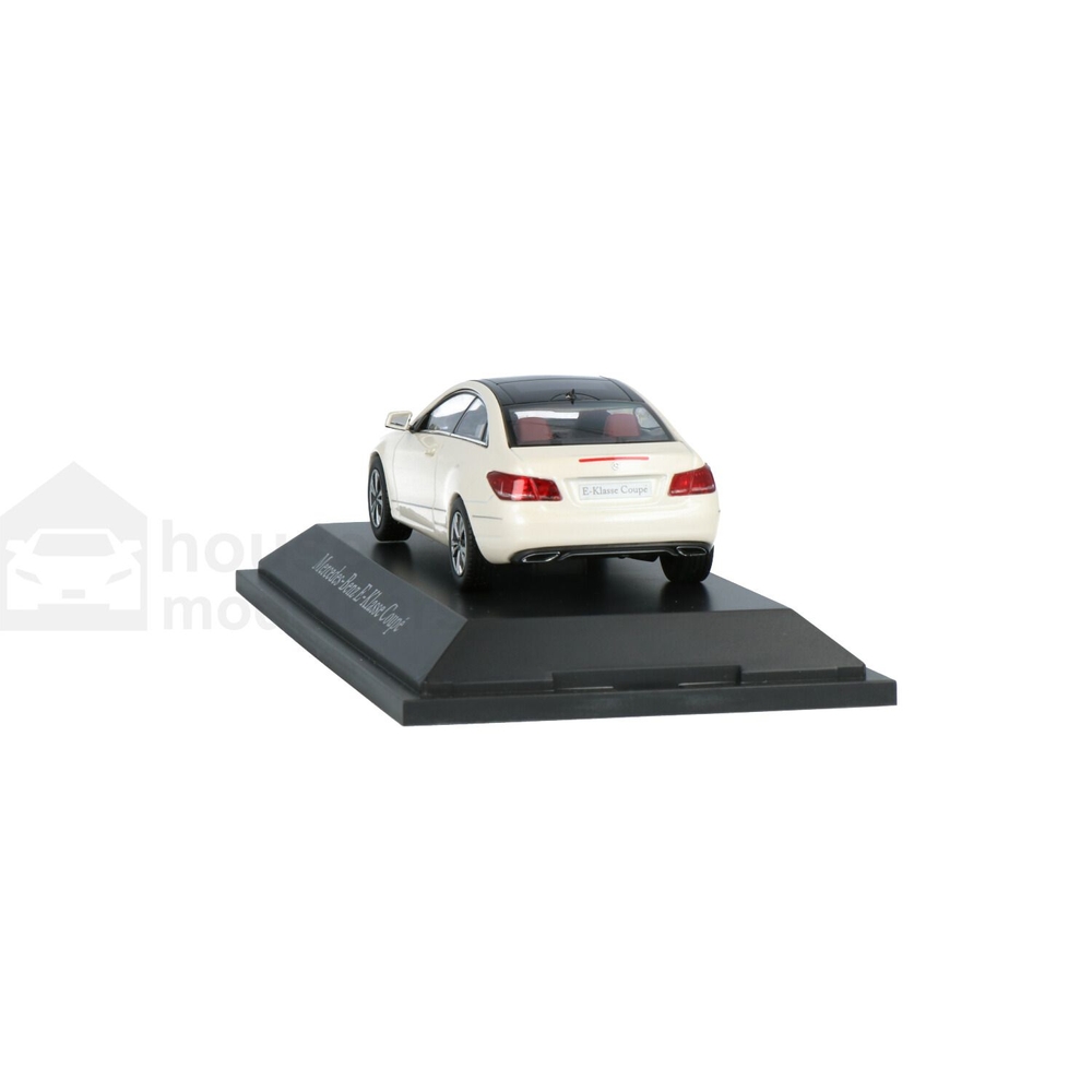 Mercedes-Benz E-Klasse Coupé | House of Modelcars