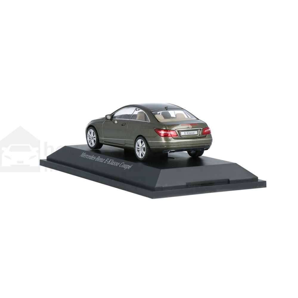 ヨ*シ様 Norev Mercedes-Benz E klasse coupe Mercedes-Benz E-Klasse Coupé | House of Modelcars