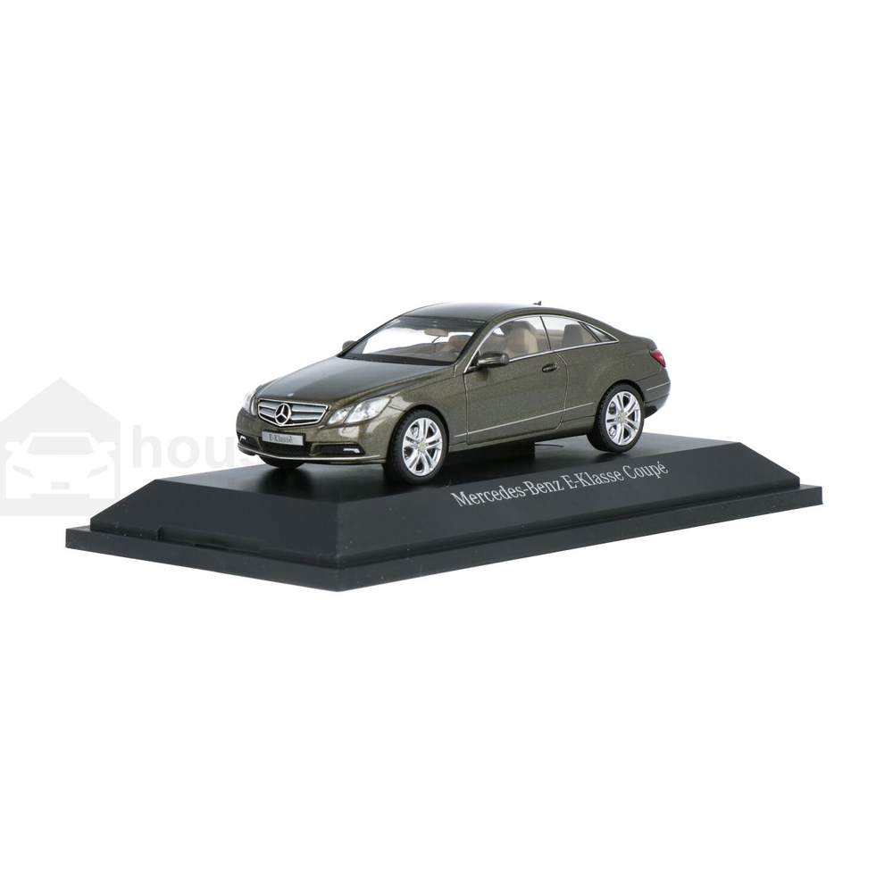 Mercedes-Benz E-Klasse Coupé | House of Modelcars