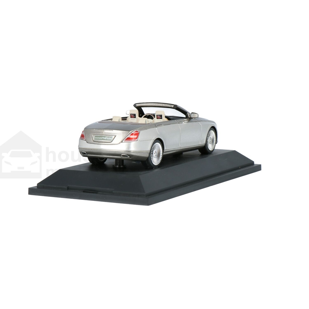 UNSF　1/43 メルセデスベンツ　オーシャンドライブ　ミニカー UNSF 1/43 メルセデスベンツ オーシャンドライブ ミニカー Mercedes