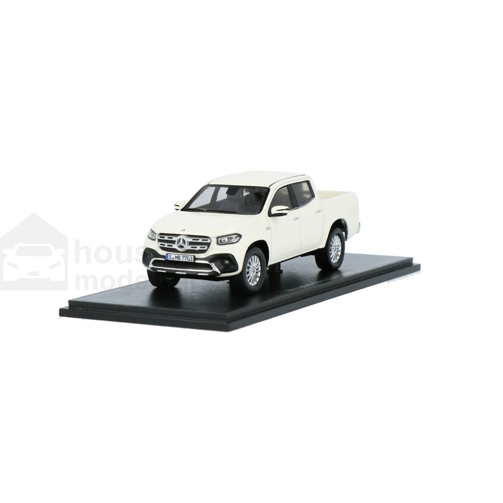 Mercedes-Benz X220d | House of Modelcars