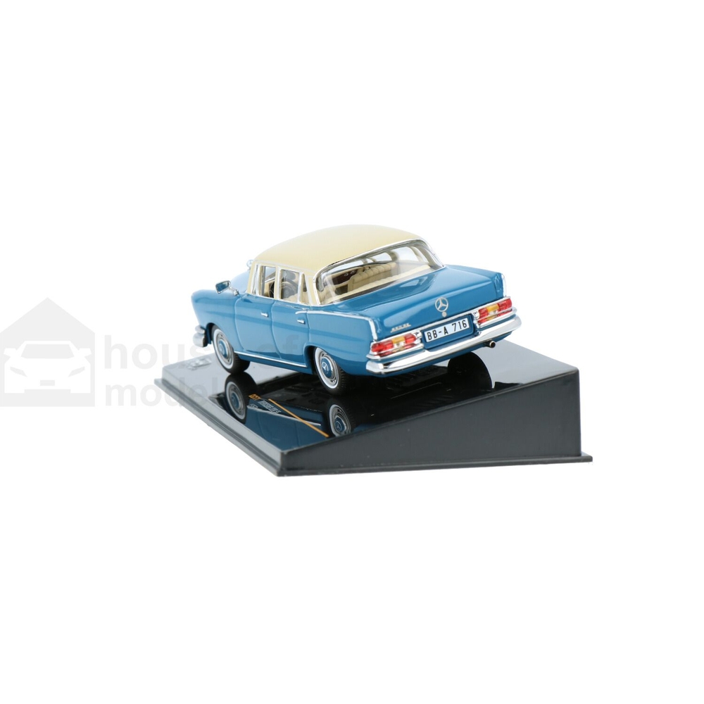 Mercedes-Benz 220SE | House of Modelcars