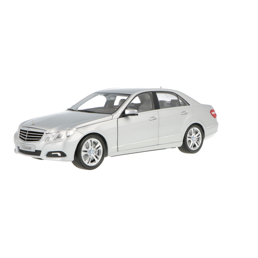 Mercedes-Benz E-Klasse | House of Modelcars