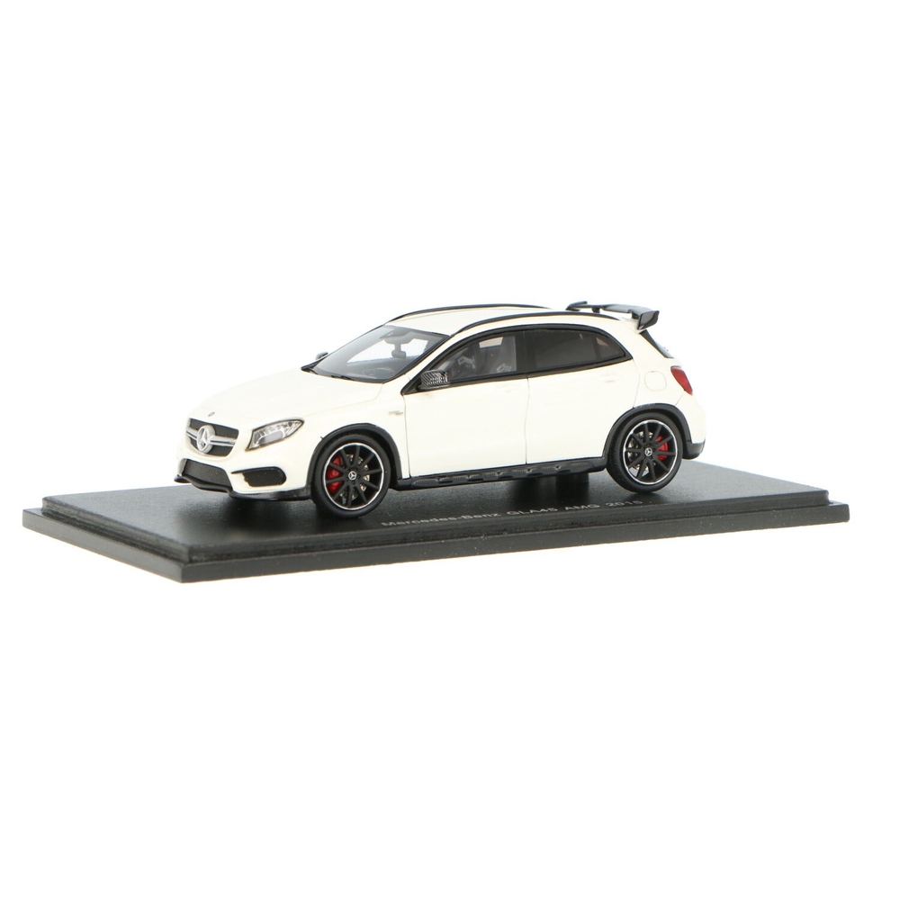 Mercedes-Benz GLA 45 AMG | House of Modelcars