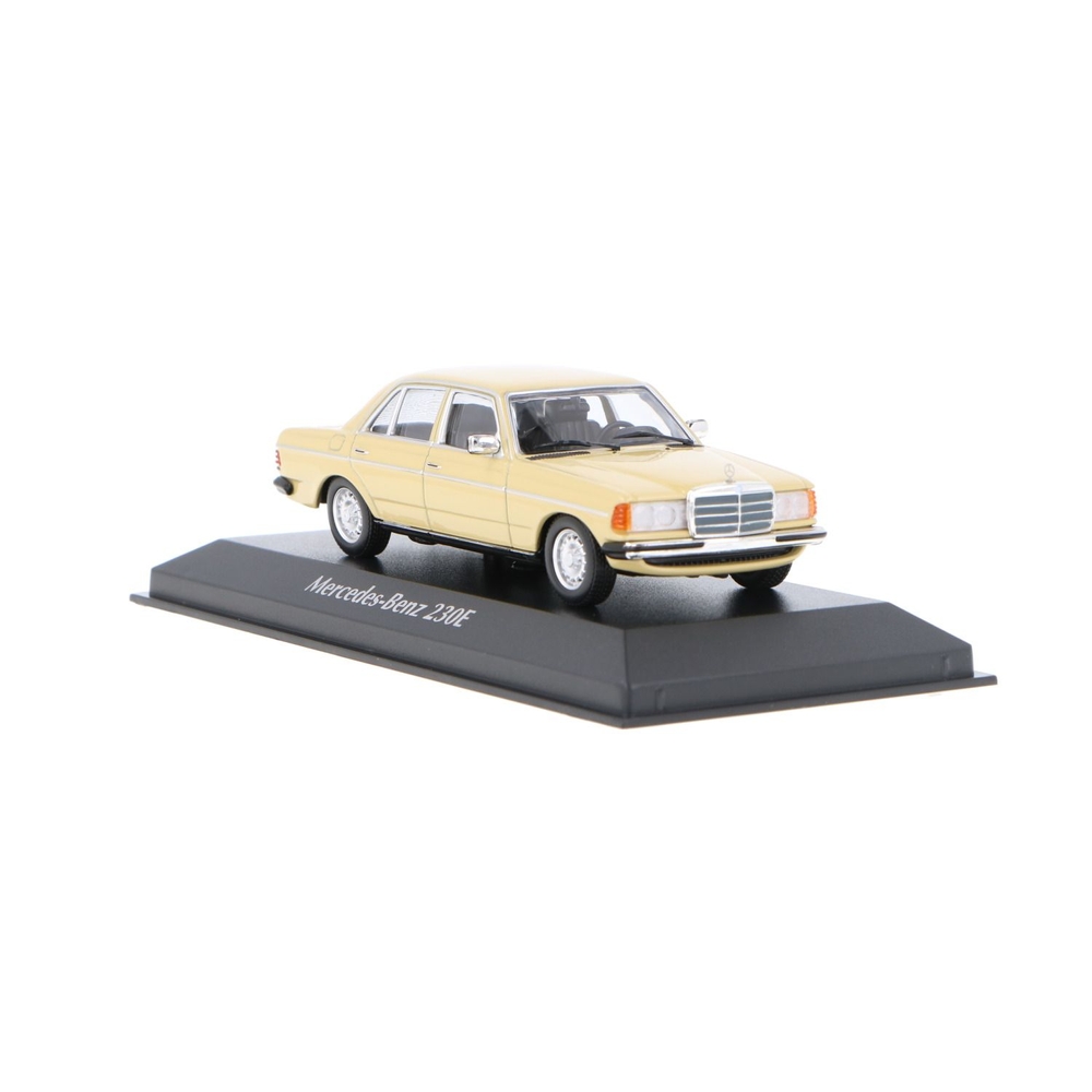 mercedes-benz6100633.jpg