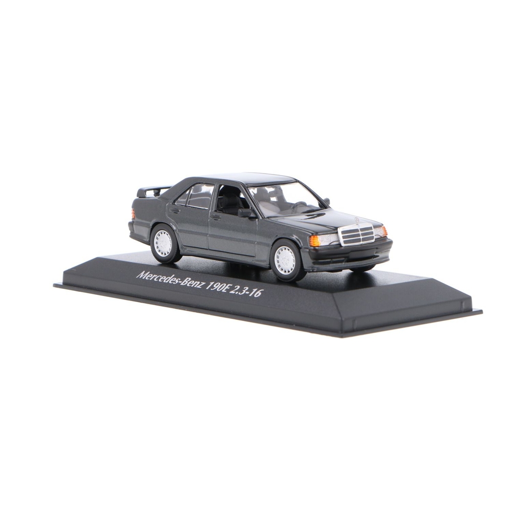 Mercedes-Benz 190E 2.3 16V (W201) | House of Modelcars