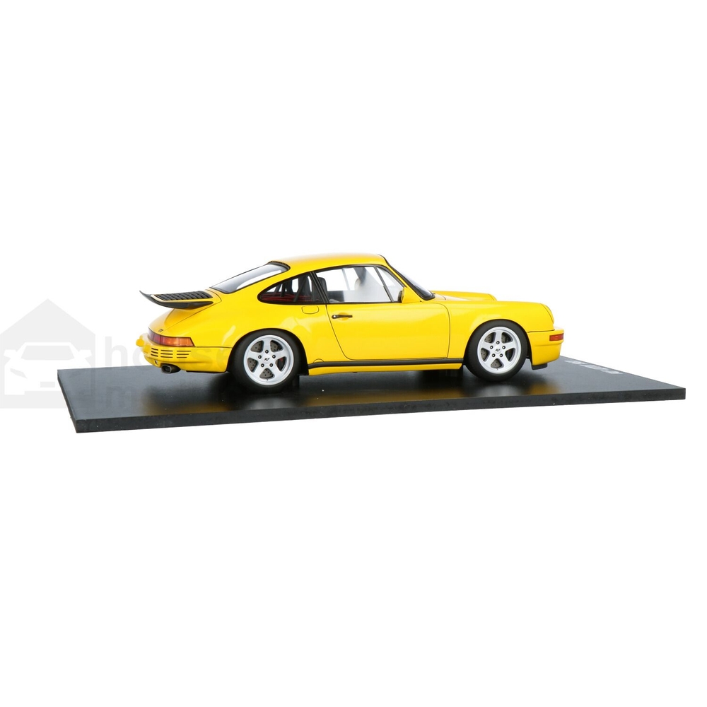 Porsche 911 RUF CTR 
