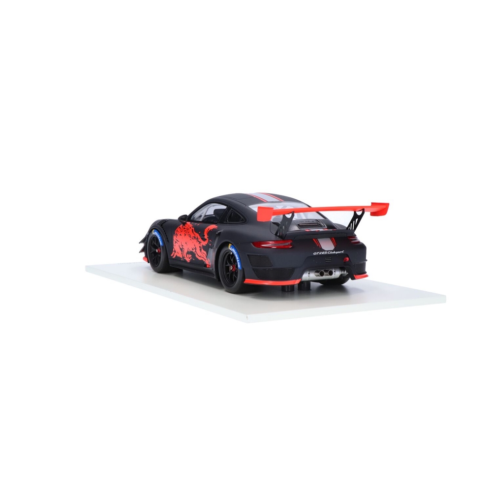 Porsche GT2 RS Clubsport Red Bull | House of Modelcars