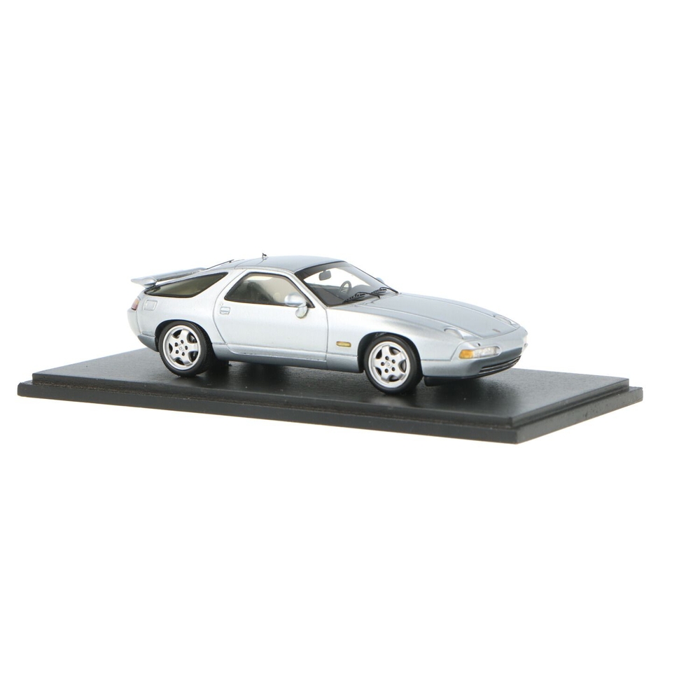 Porsche 928 GTS | House of Modelcars