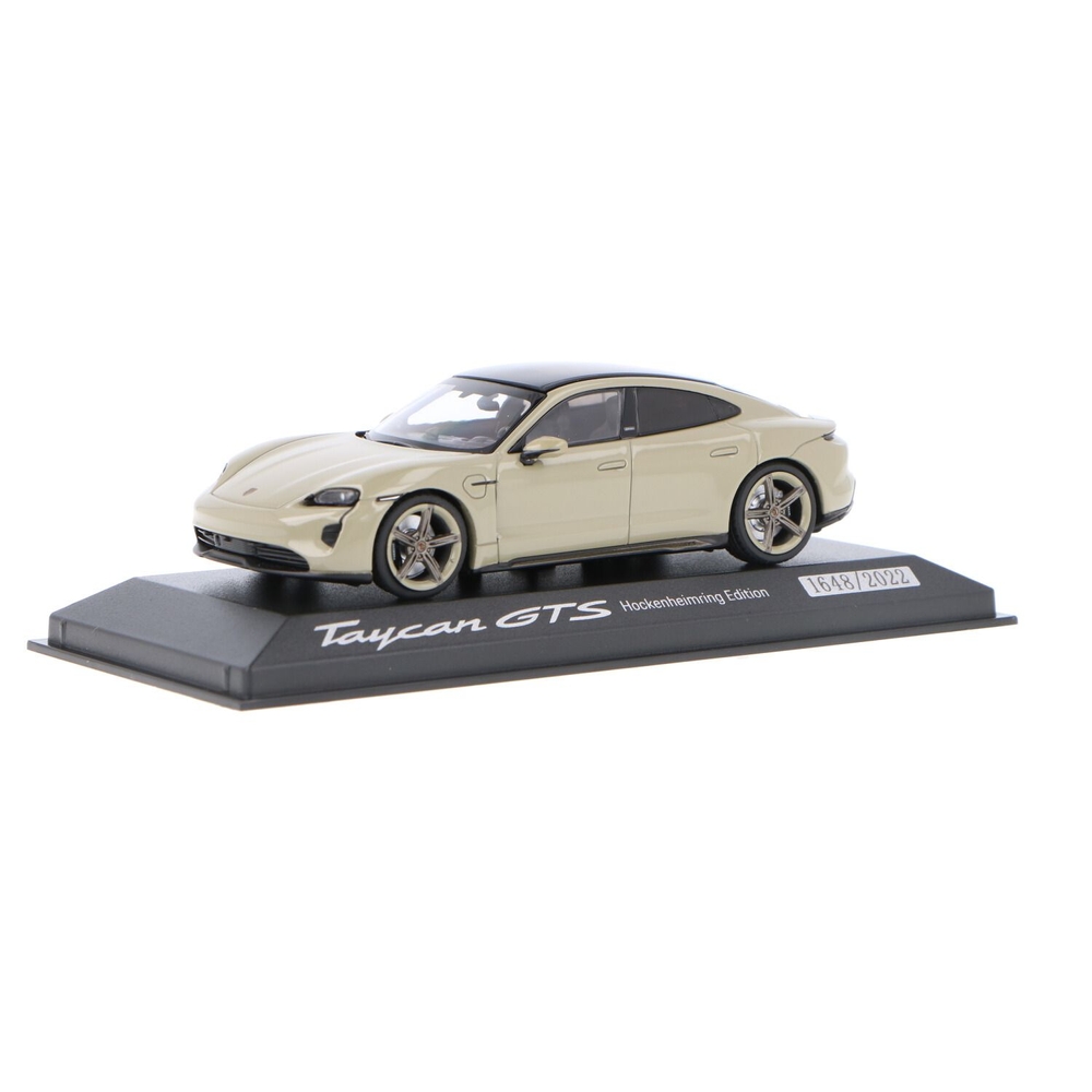 伊藤遼哉。1/43 Porsche 特注 Taycan GTS Porsche Taycan GTS 2022 Stone Grey Hockenheimring Edition 1