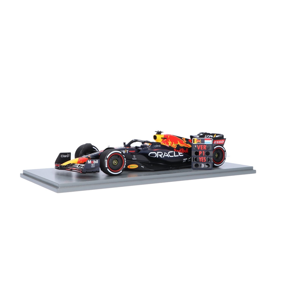 Red Bull Racing RB18 | House of Modelcars