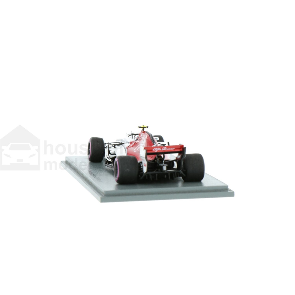 Sauber C37 Ferrari | House of Modelcars