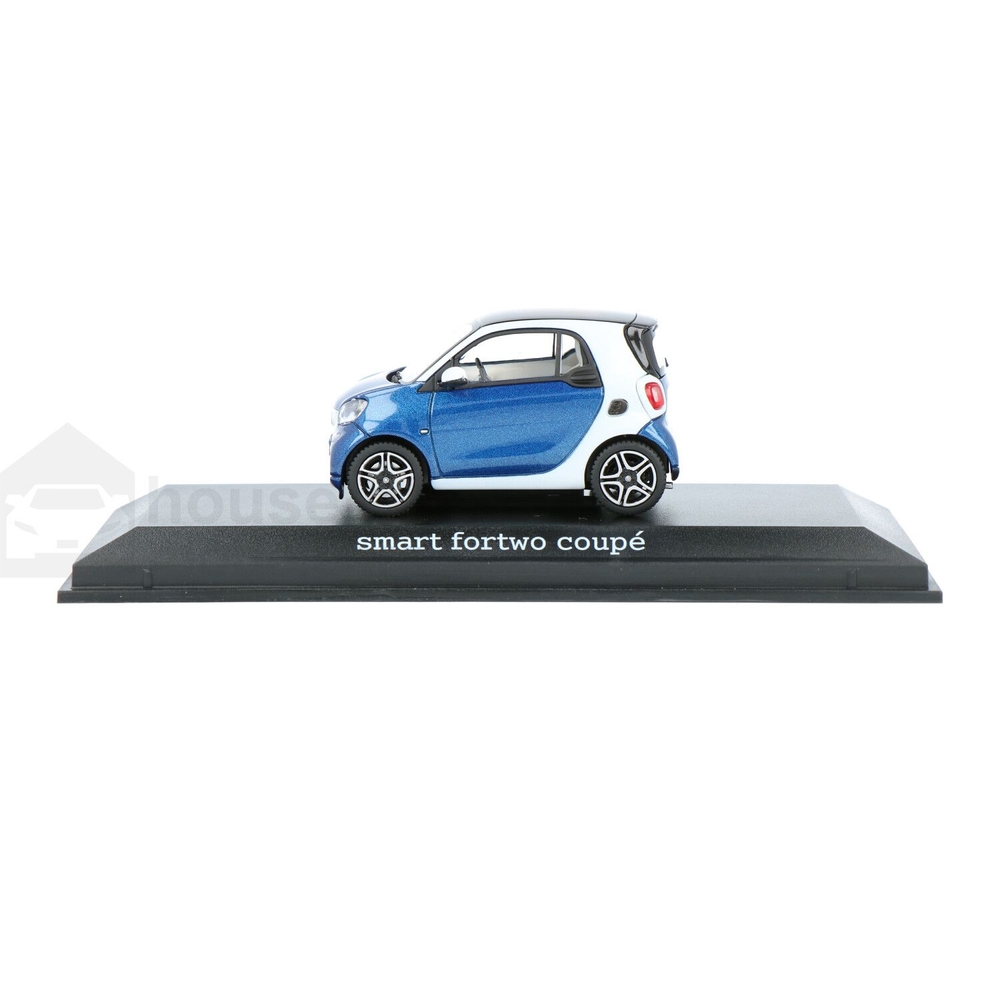 smart3214926.jpg