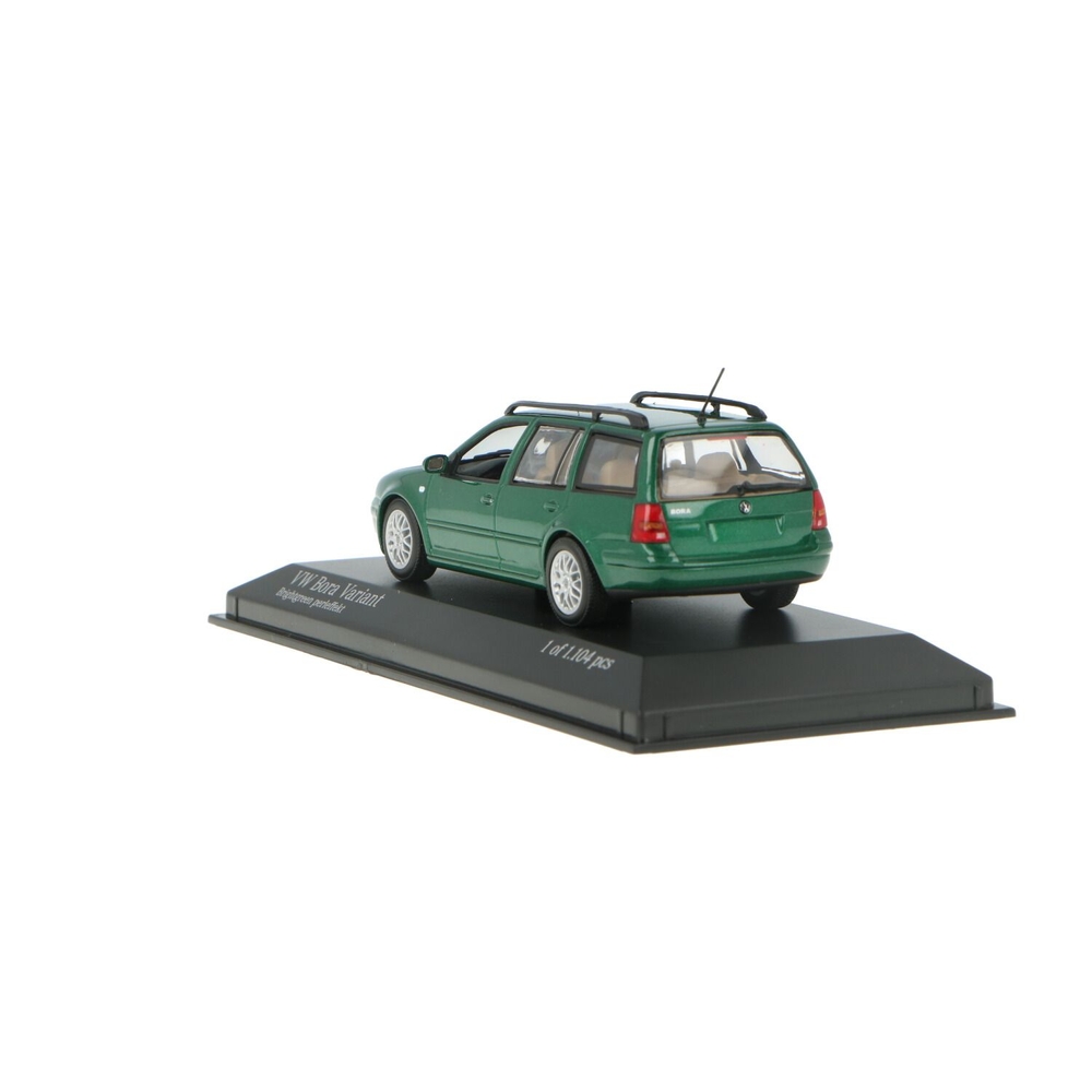 Volkswagen Bora Variant - Station Wagon | House of Modelcars