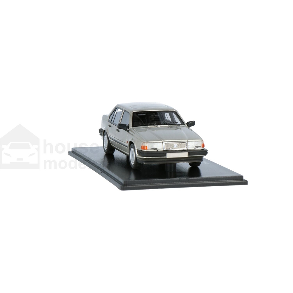 Volvo 940 GL | House of Modelcars