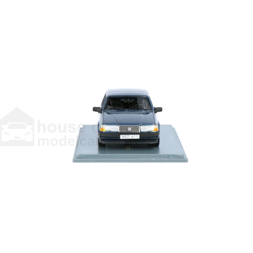 Volvo 940 GLE | House of Modelcars