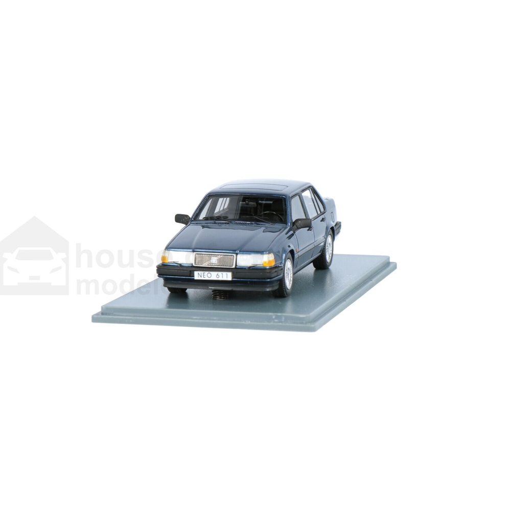 Volvo 940 GLE | House of Modelcars