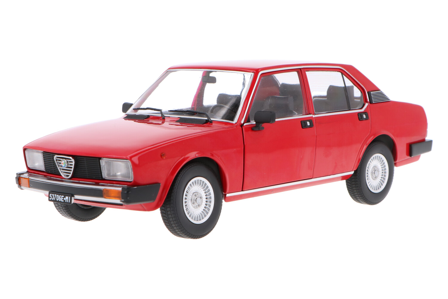 1:18 Alfa Romeo Alfetta 2000L 1978, blue Mitica (Neu und originalverpackt) in Rothenburg für CHF