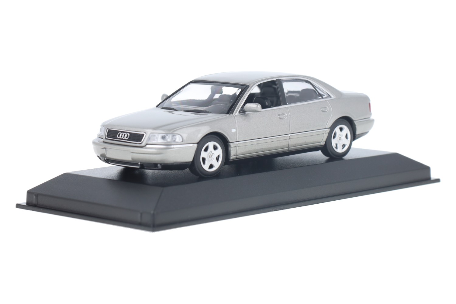 Audi A8 (D2) Silver Metallic | House of Modelcars