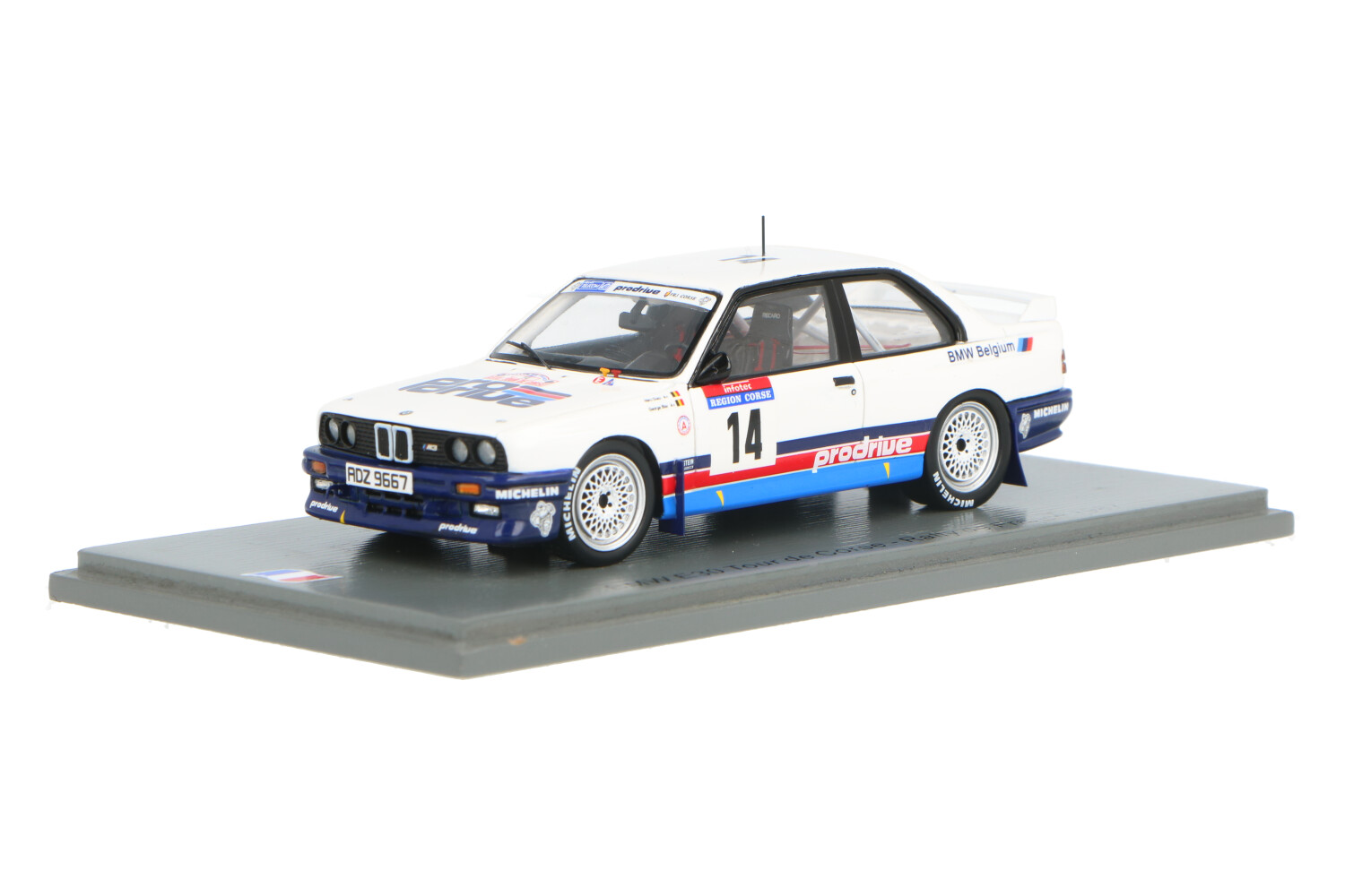 BMW M3 E30 Tour De Corse Winner 1987, Deteil Up Parts Nunu Model Kit -EX24029
