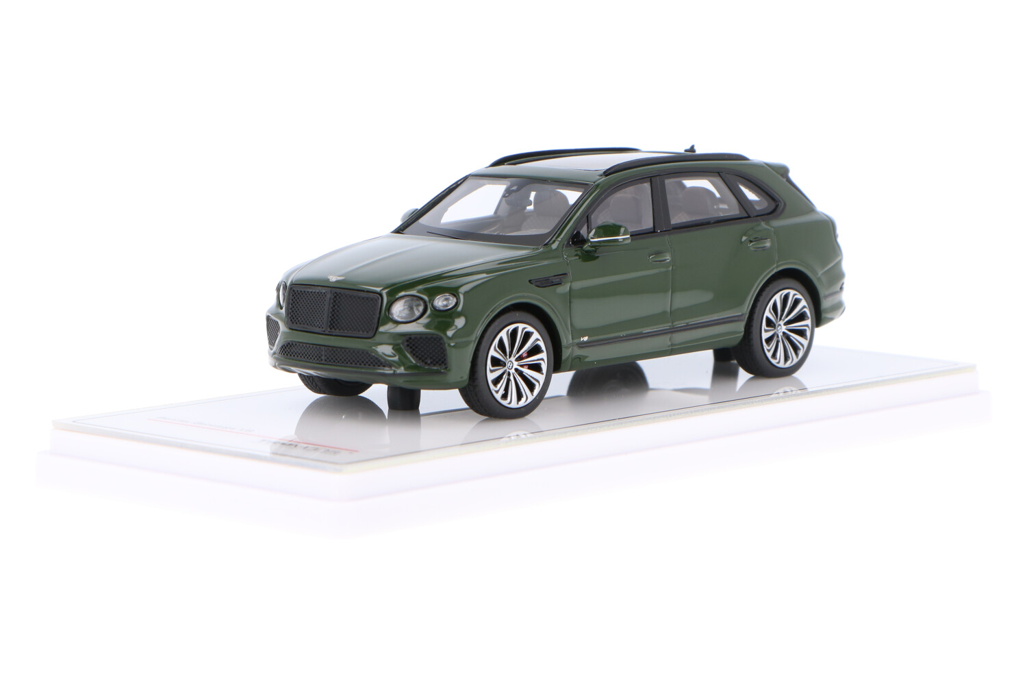 Bentley Bentayga ▪️ベントレー ベンテイガ1/43 TSM 1/43 TSM Bentley Bentayga V8 2020 British Racing Green