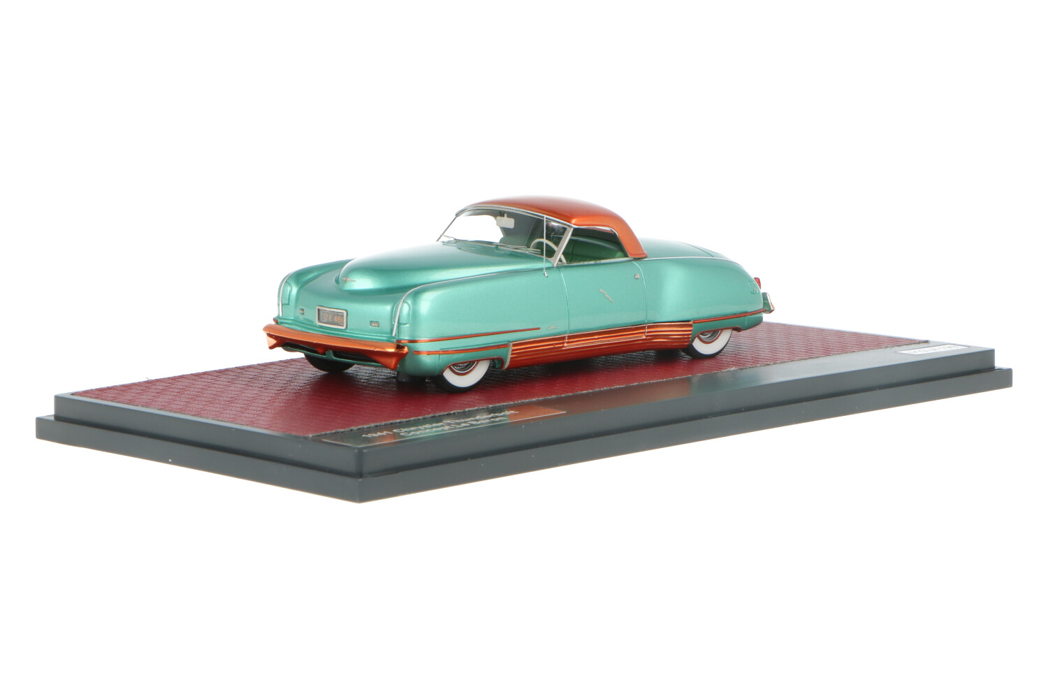 Chrysler_Thunderbolt_MX20303_0
