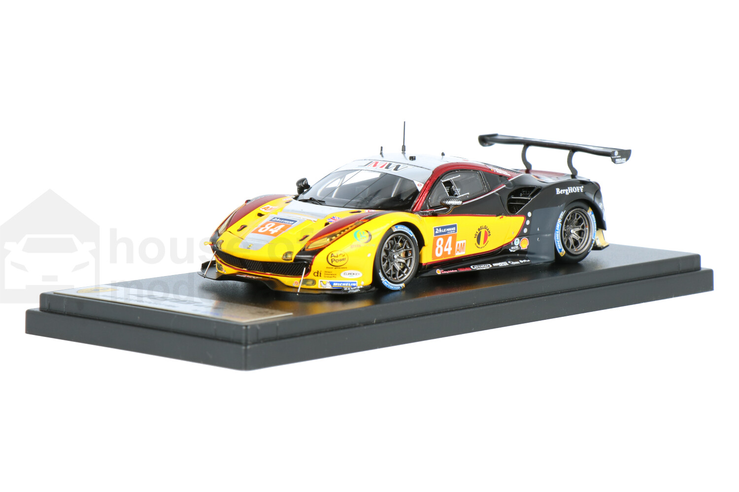 Conde Baracca: Ferrari 488 GTE JMW Motorsport #84 Smith - Stevens - Vanthoor Winner LM GTE AM Le