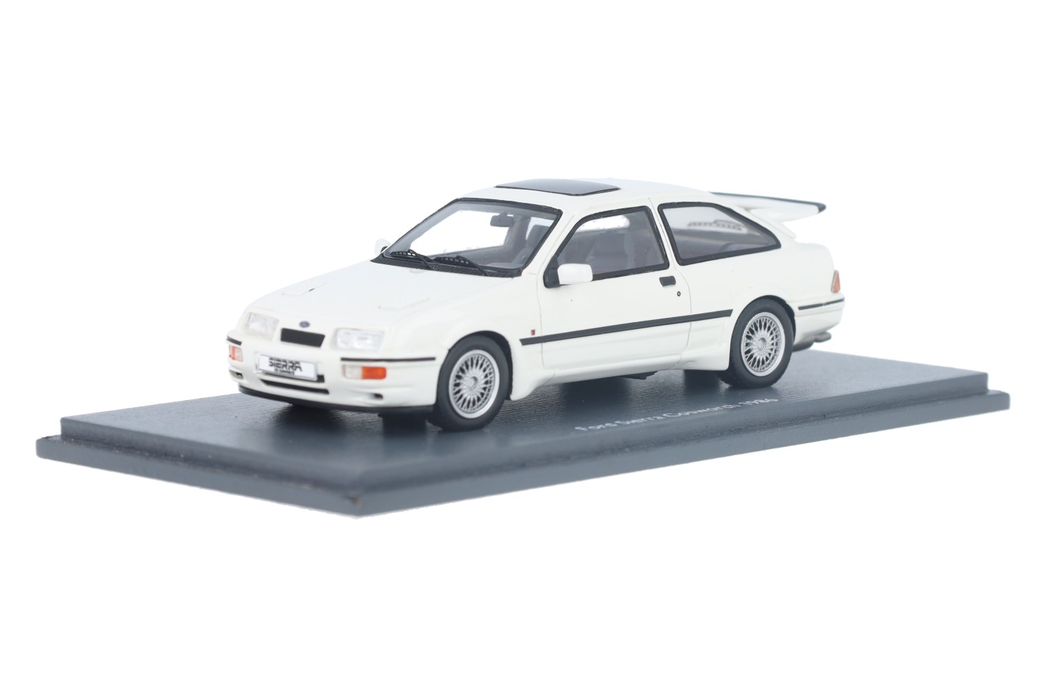 Modèle Réduit 1:43 SCHUCO Ford Sierra Cosworth 1986 - Blanc - Neuf - Réf. 450924100