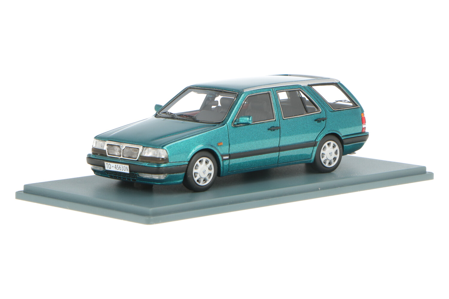 Lancia Thema SW 3.0 V6 LX | House of Modelcars