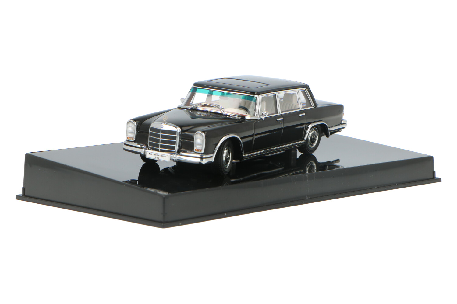 Mercedes-Benz 600 Limousine LWB | House of Modelcars