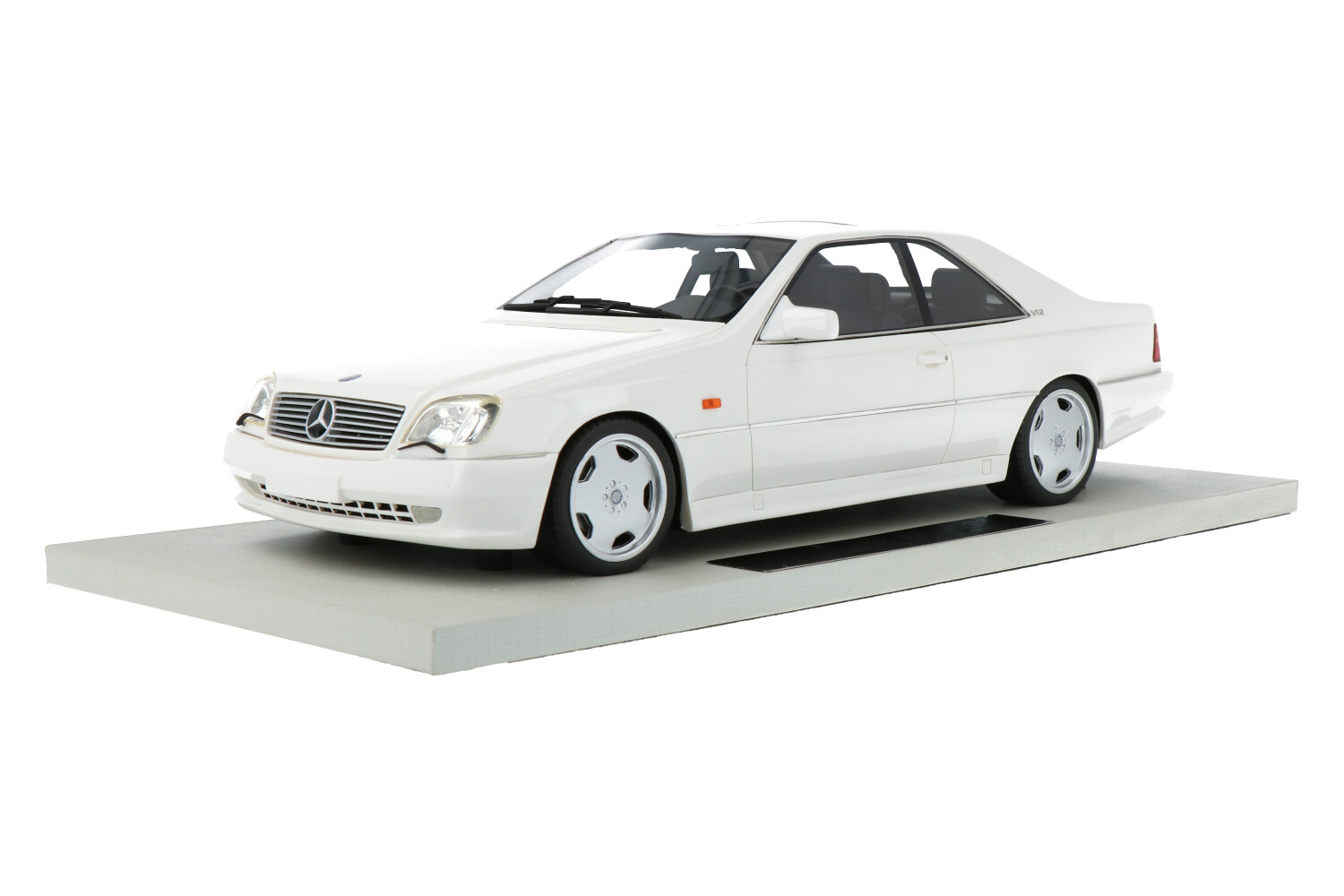 Mercedes-Benz CL600 7.0 V12 Coupé | House of Modelcars