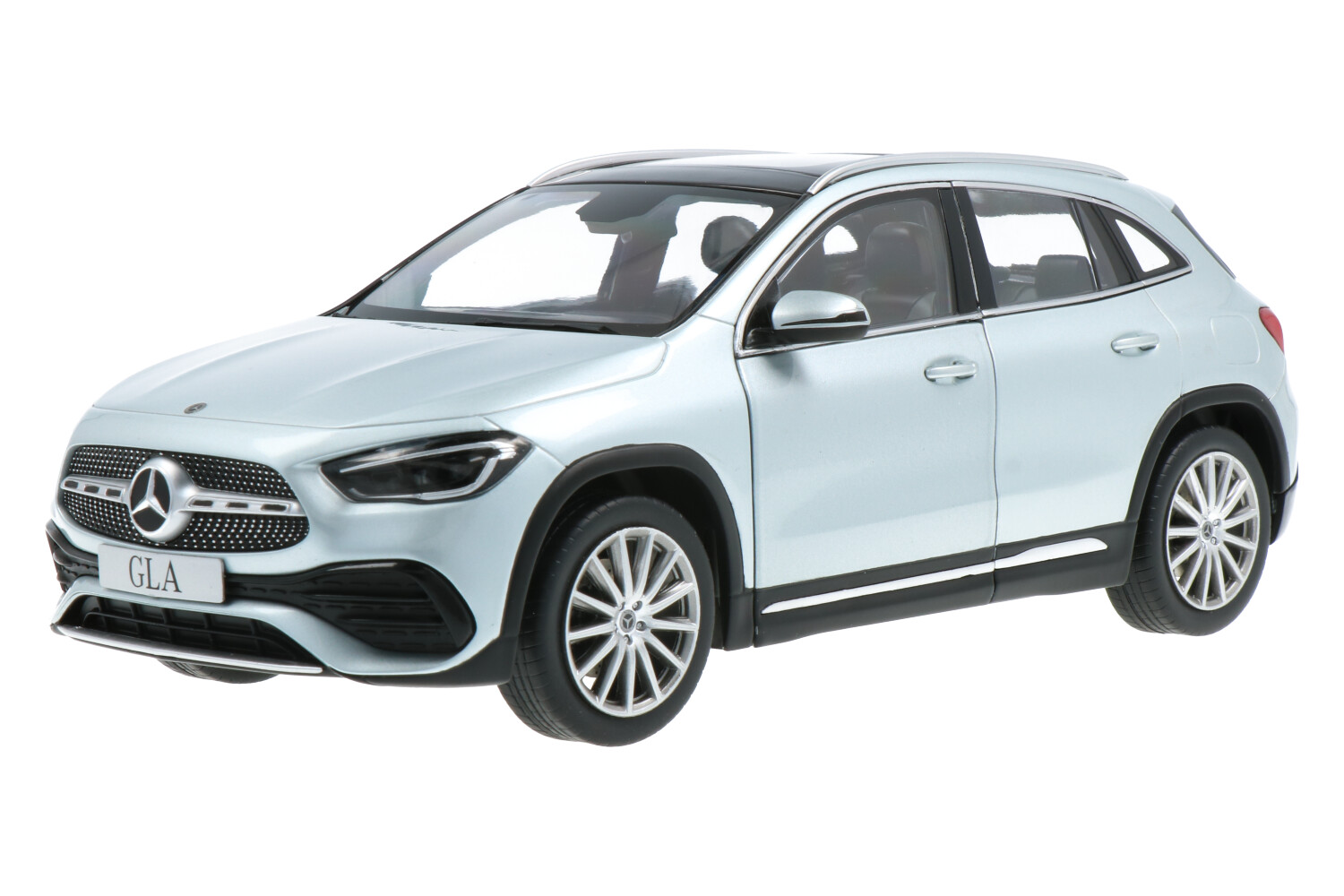 Mercedes-Benz GLA | House of Modelcars