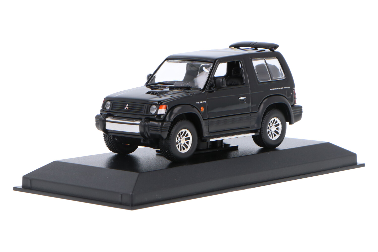 Mitsubishi Pajero SWB | House of Modelcars