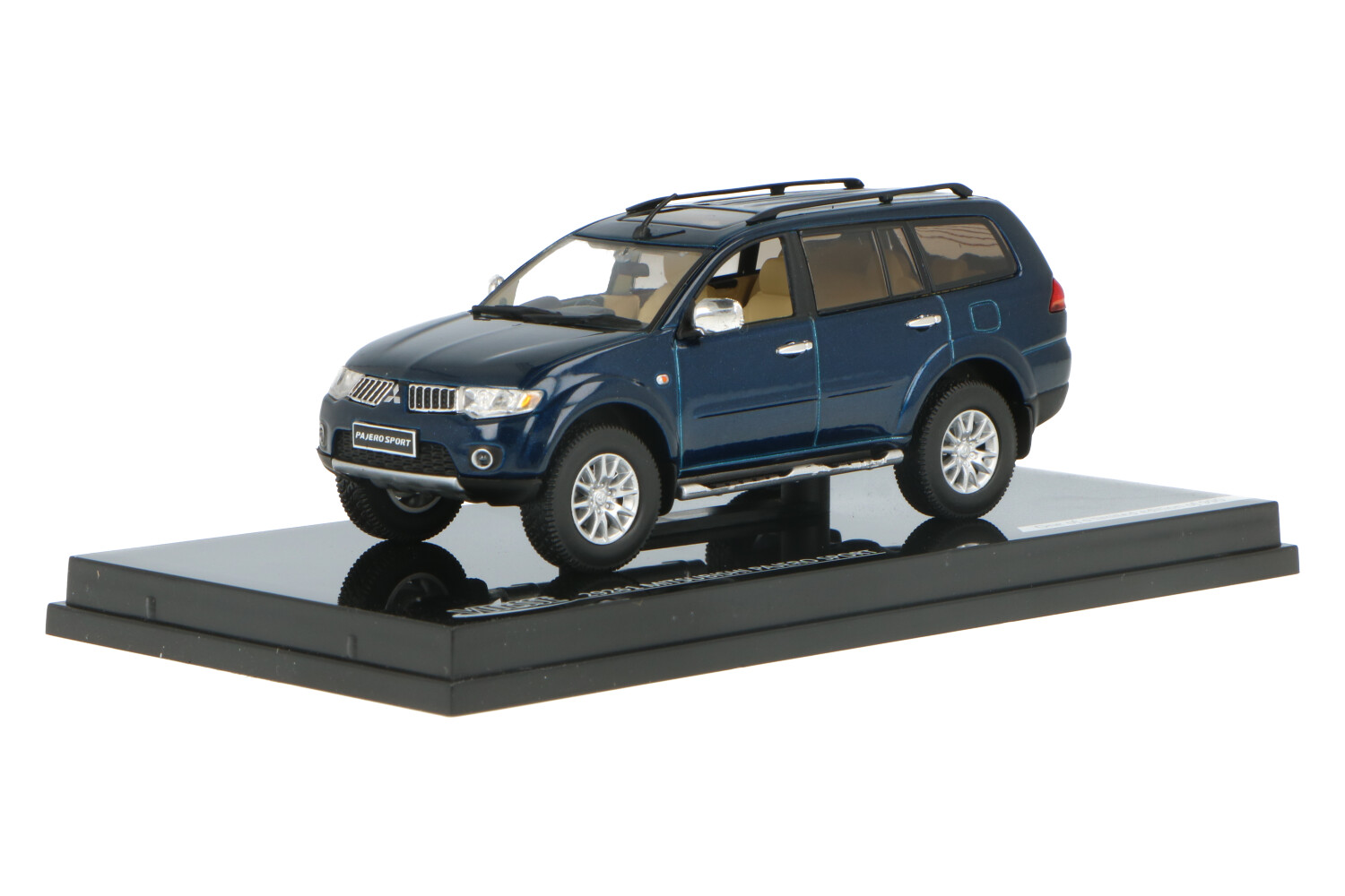 Diecast all new pajero sport online