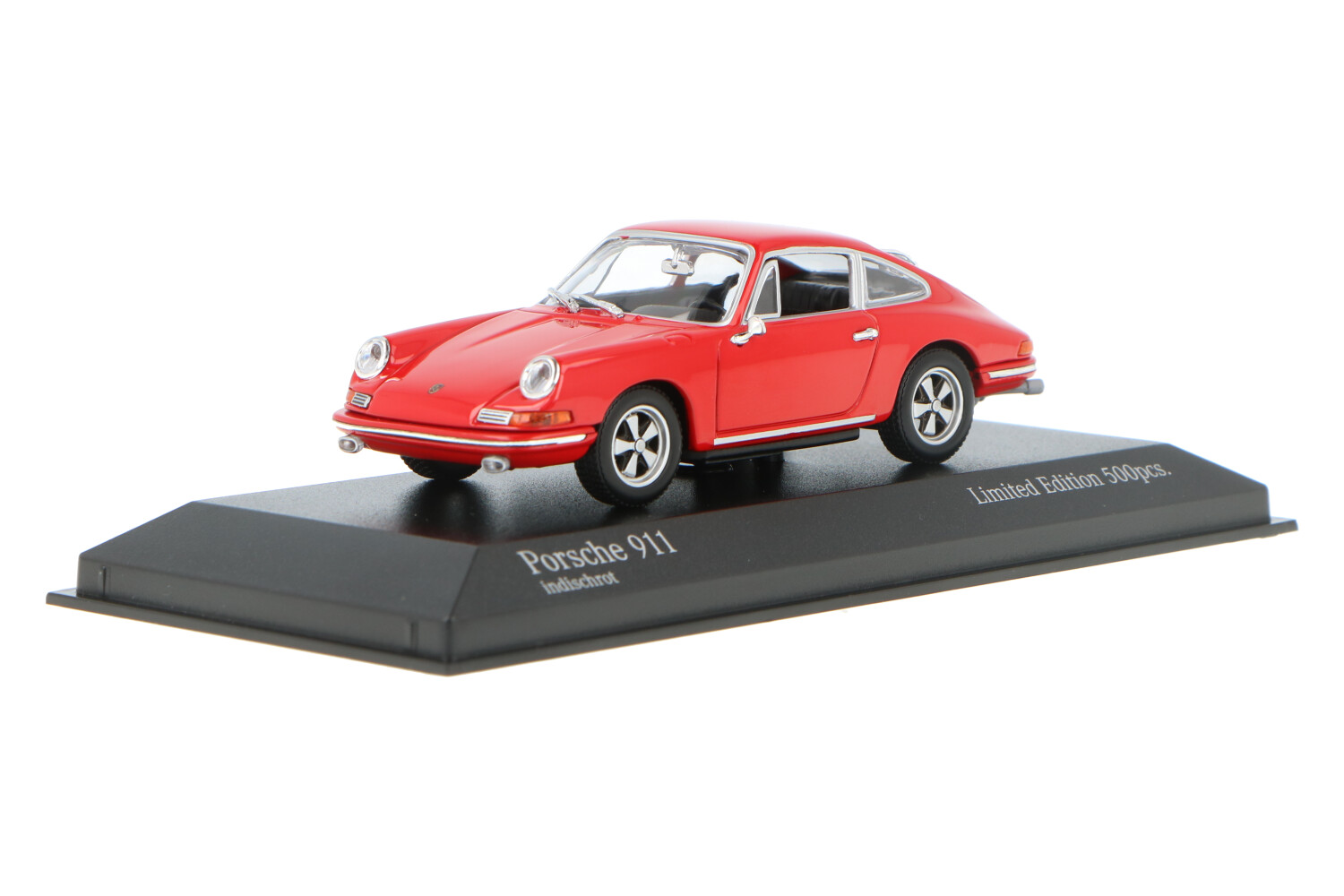 Porsche_911_943067123_13154012