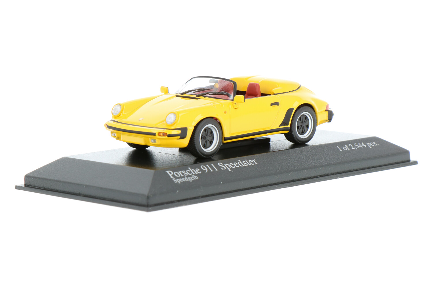 Porsche 911 Speedster Race Yellow 1:43 940066131 MAXICHAMPS diecast model car / scale model For Sale