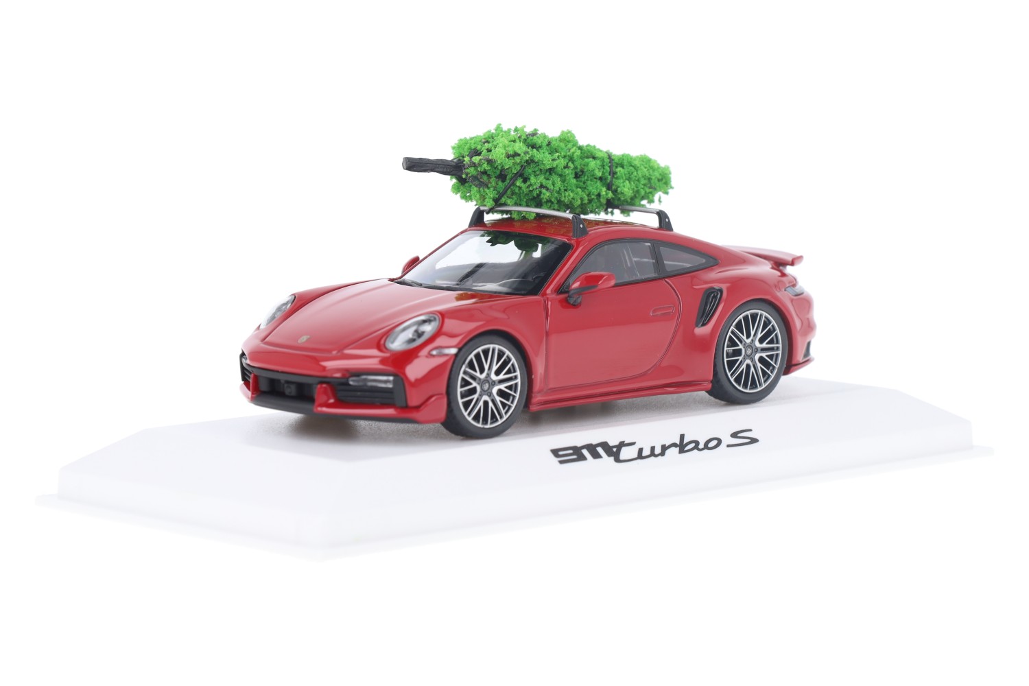 1/43 限定504台 Porsche 911 Turbo S 2016 赤 1/43 限定504台 Porsche 911 Turbo S 2016 赤 - メルカリ