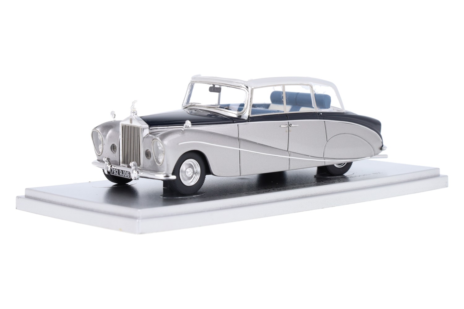 Modèle Réduit 1:43 Rolls Royce Silver Wraith 1956 - Kess Model (KE43049051)